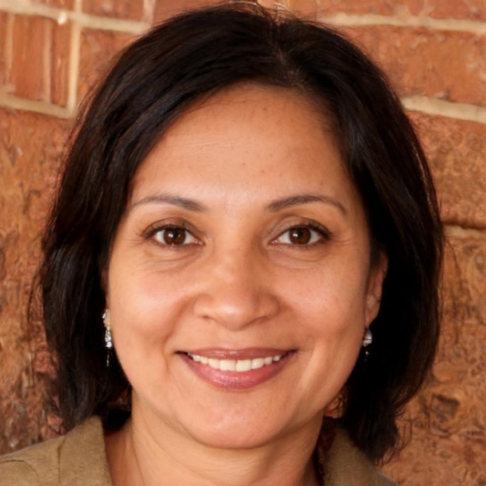 Ritratto professionale esperta tendenze colore